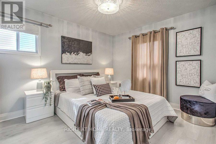 254 Andrew Street, Newmarket, Ontario  L3Y 1H2 - Photo 19 - N12696796