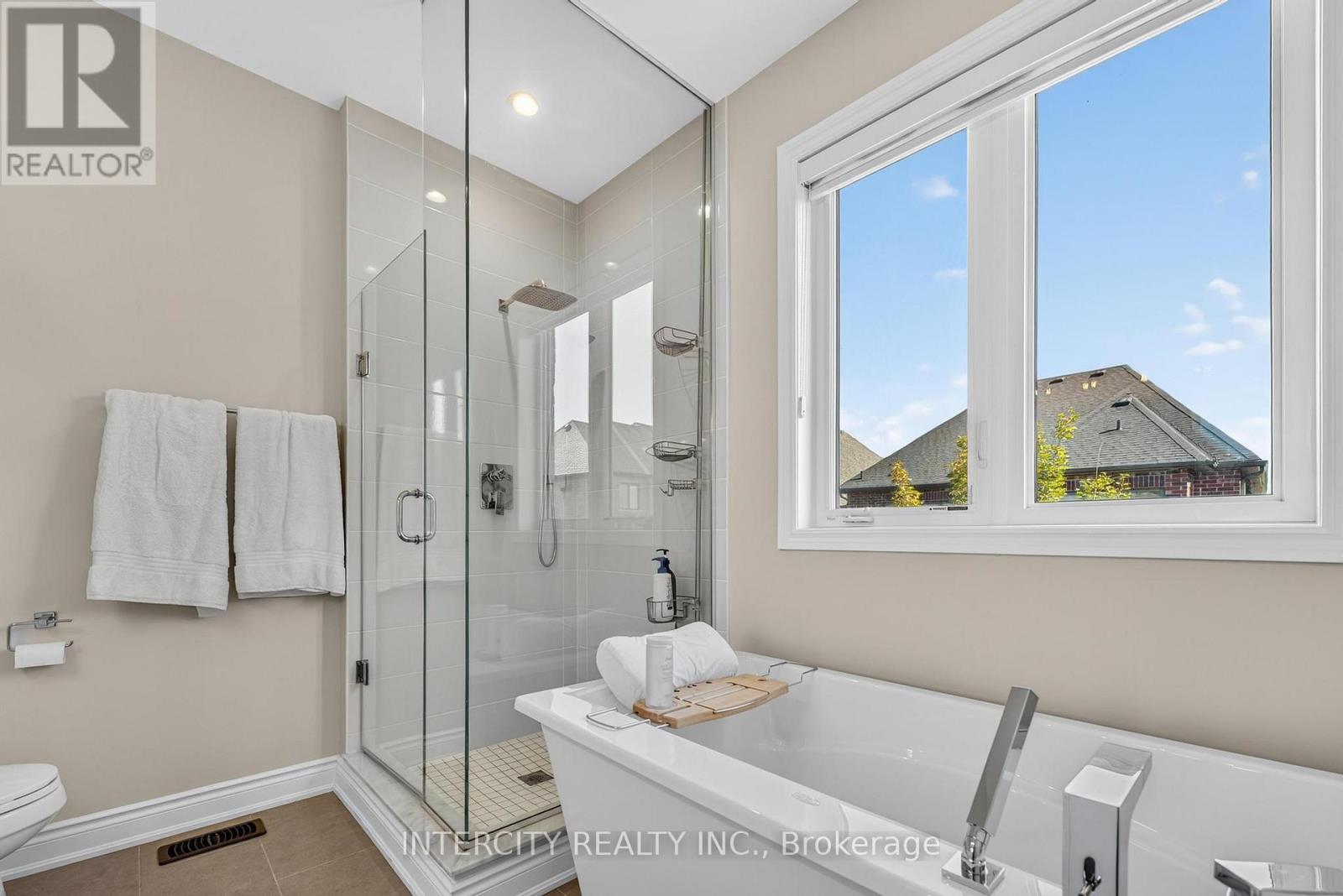 14 Great Heron Court, King, Ontario  L7B 0P4 - Photo 38 - N12696800