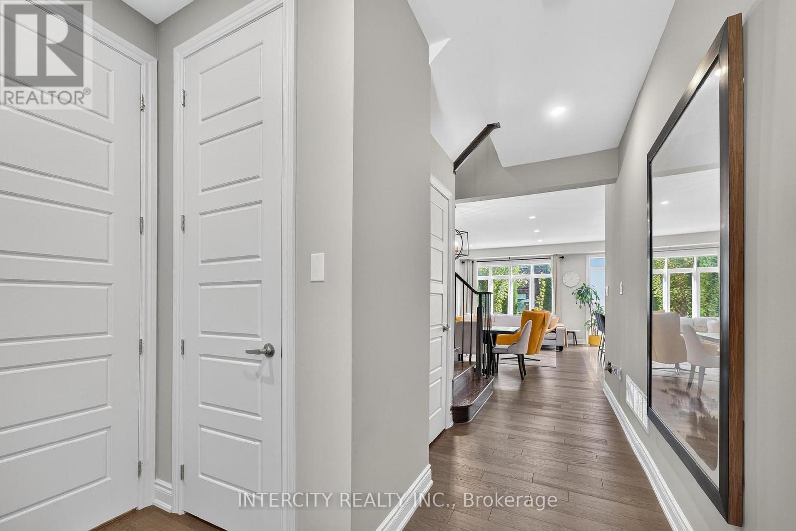 14 Great Heron Court, King, Ontario  L7B 0P4 - Photo 6 - N12696800