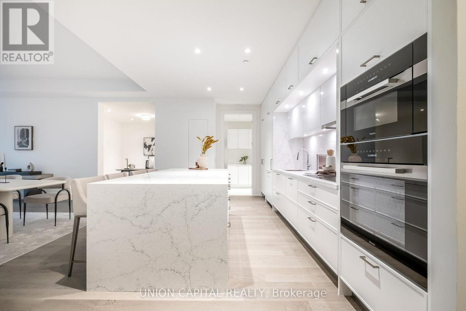 19 - 399 Royal Orchard Boulevard, Markham, Ontario  L3T 4Y9 - Photo 14 - N12696804