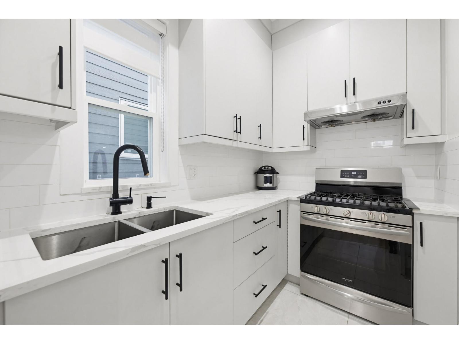 7115 206 Street, Langley, British Columbia  V2Y 3J9 - Photo 6 - R3079579