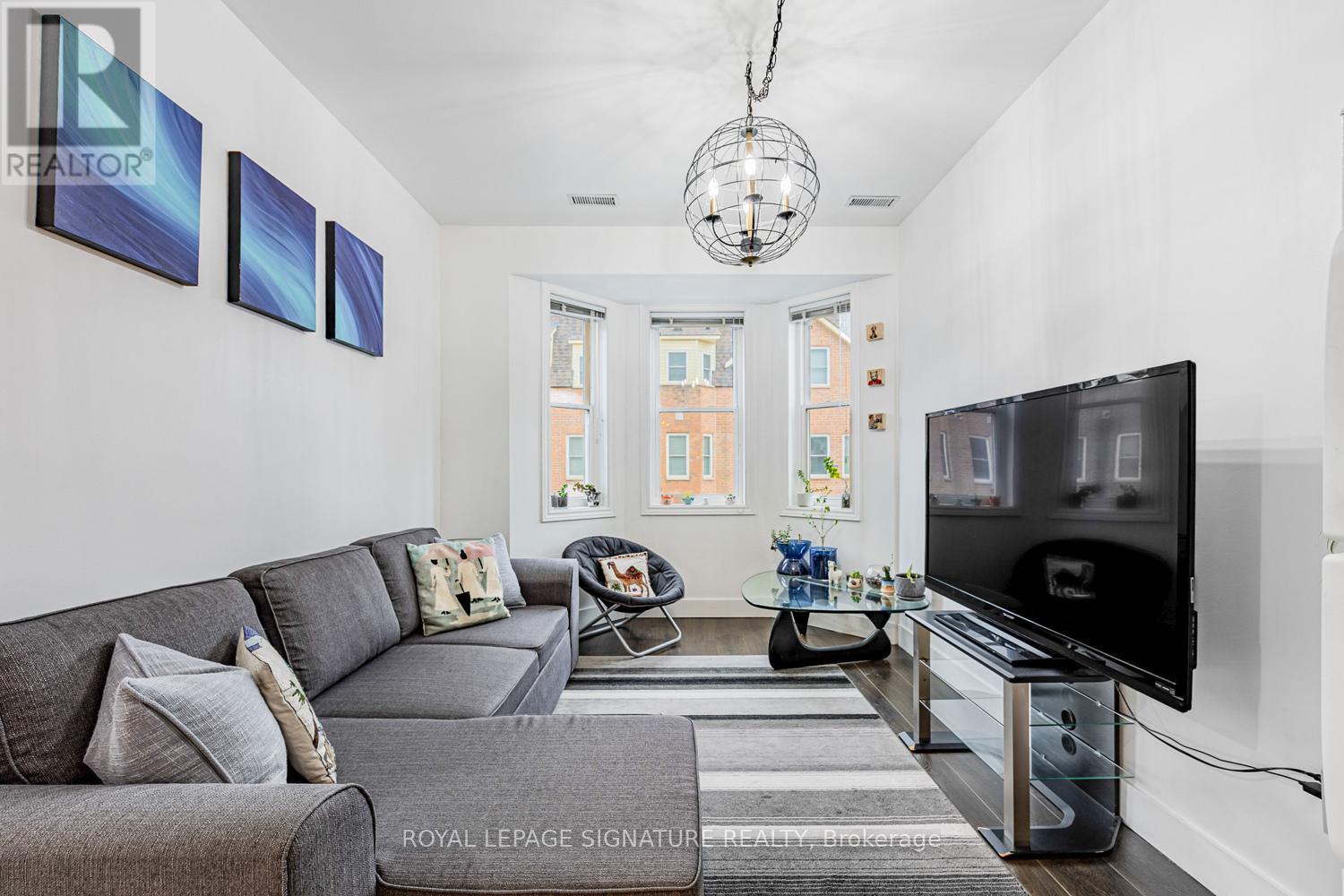 121 - 760 Lawrence Avenue W, Toronto, Ontario  M6A 3E7 - Photo 4 - W12696578