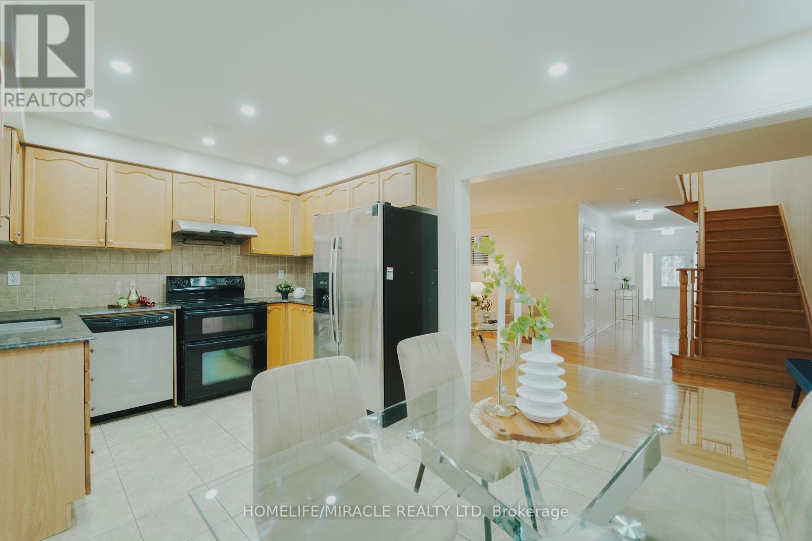 85 Autumn Boulevard, Brampton, Ontario  L6T 2W1 - Photo 28 - W12696624