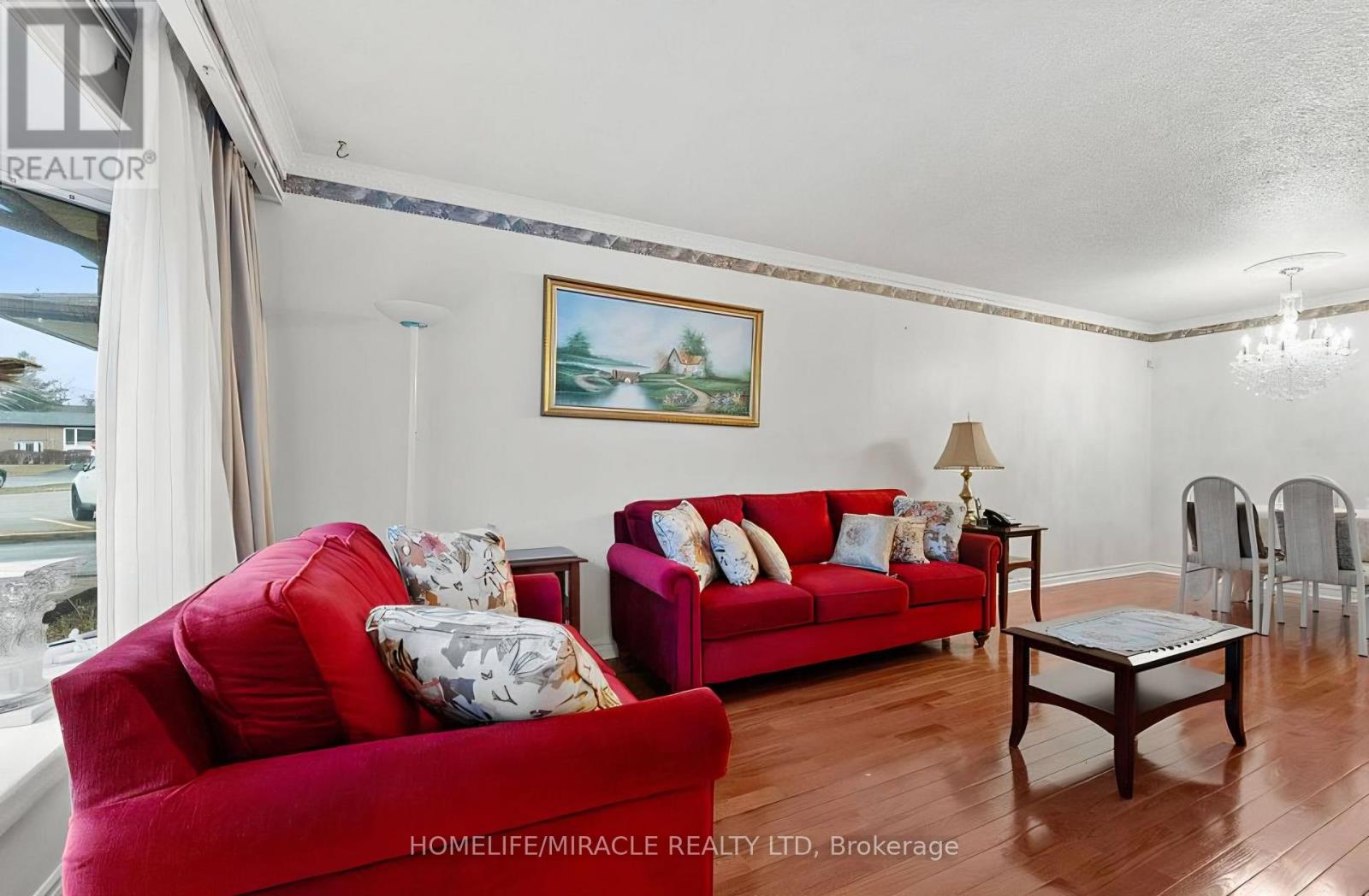 85 Autumn Boulevard, Brampton, Ontario  L6T 2W1 - Photo 3 - W12696624