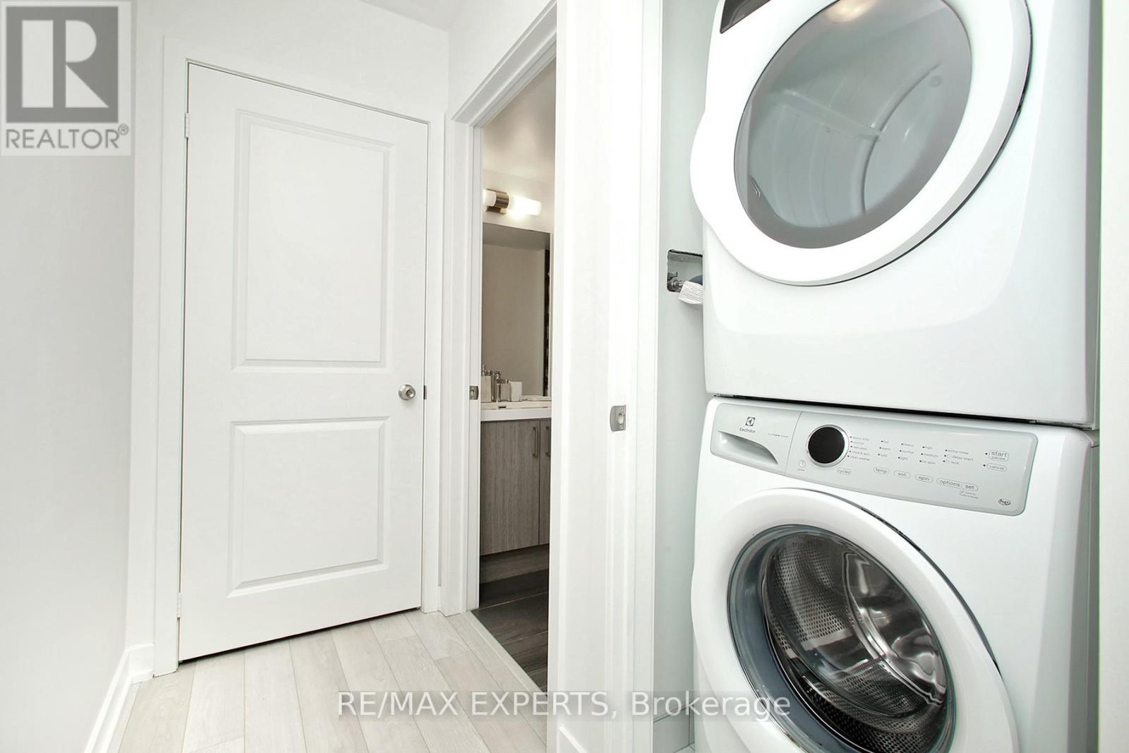 115 - 155 Downsview Park Boulevard, Toronto, Ontario  M3K 0E3 - Photo 16 - W12696666