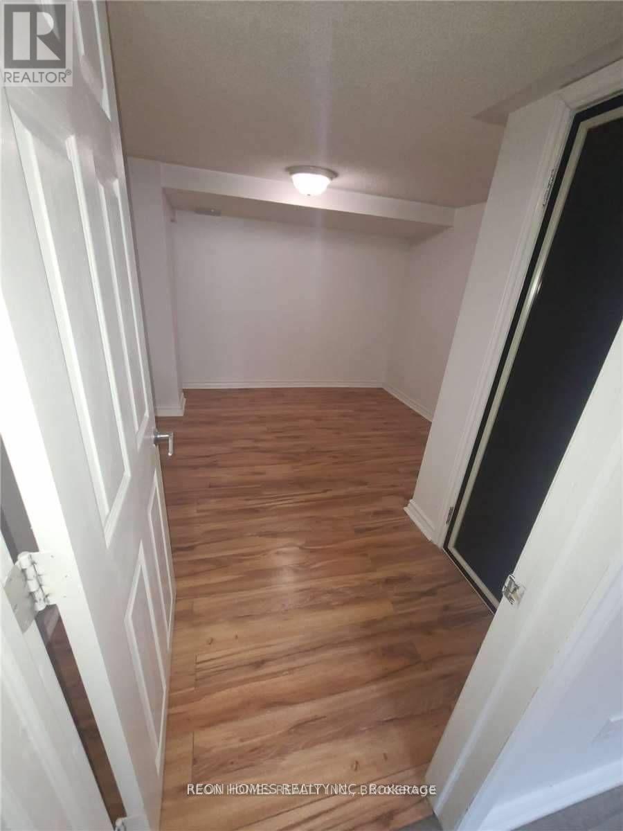 (Bsmt) - 388 Sunny Meadow Boulevard, Brampton, Ontario  L6R 0N9 - Photo 10 - W12696674