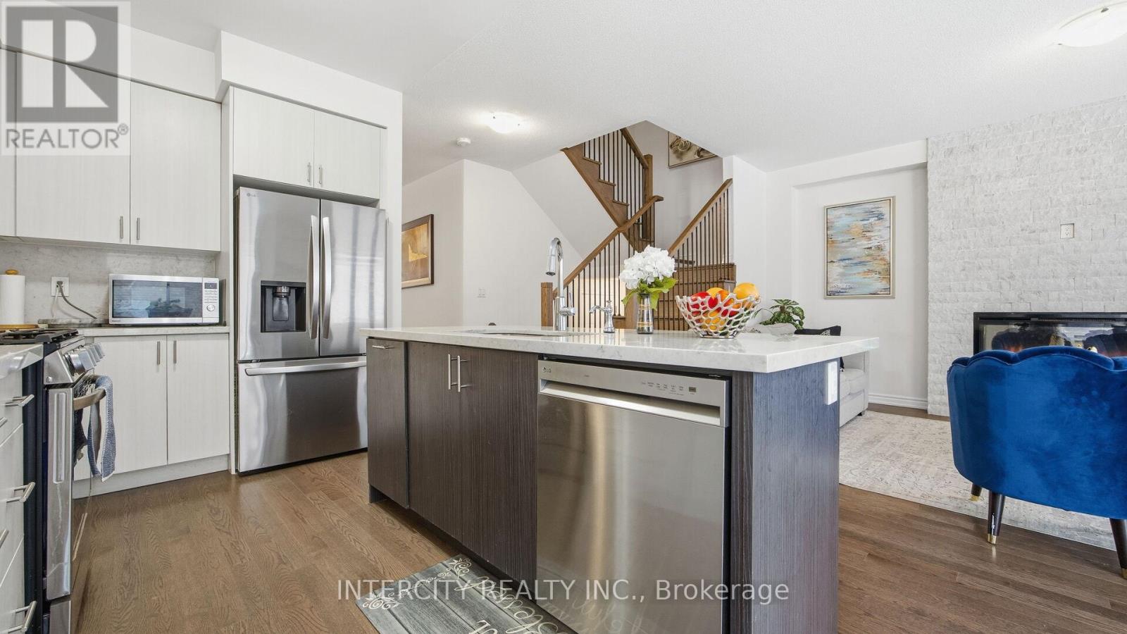 66 Camino Real Drive, Caledon, Ontario  L7C 4L9 - Photo 19 - W12696746