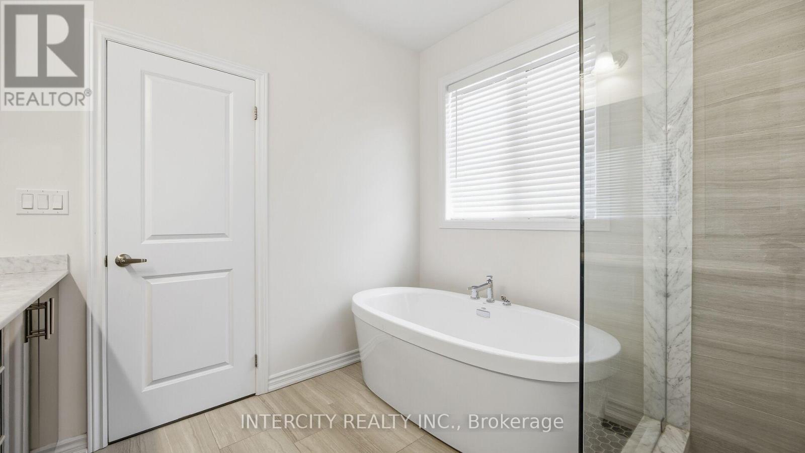 66 Camino Real Drive, Caledon, Ontario  L7C 4L9 - Photo 29 - W12696746