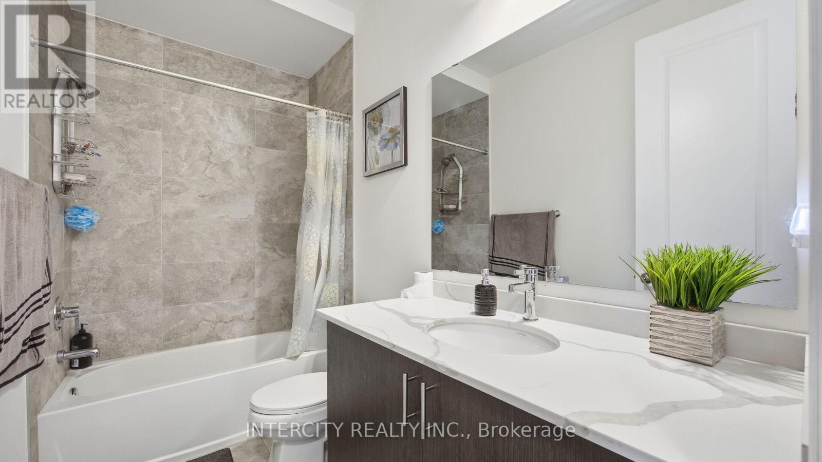 66 Camino Real Drive, Caledon, Ontario  L7C 4L9 - Photo 35 - W12696746