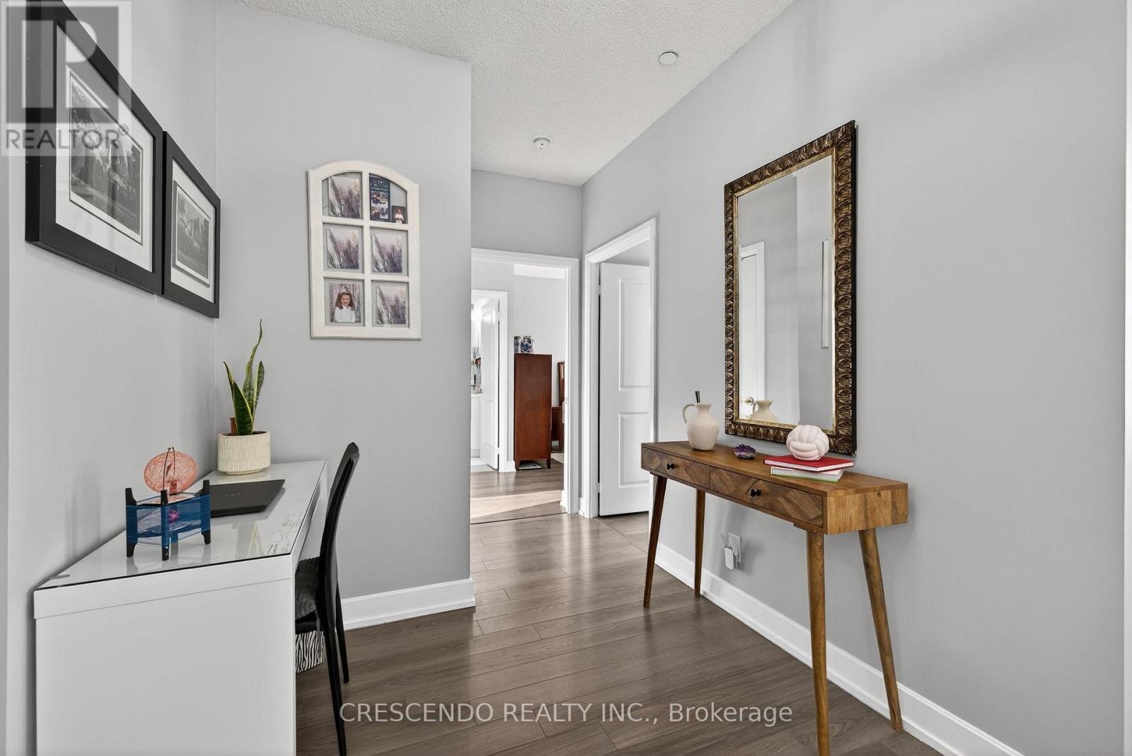 105 - 6 Eva Road, Toronto, Ontario  M9C 0B1 - Photo 27 - W12696758