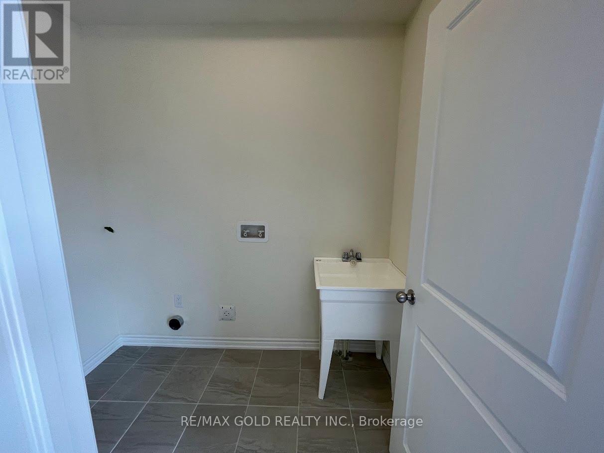 369 Valleyway Drive, Brampton, Ontario  L6X 0N9 - Photo 43 - W12696782