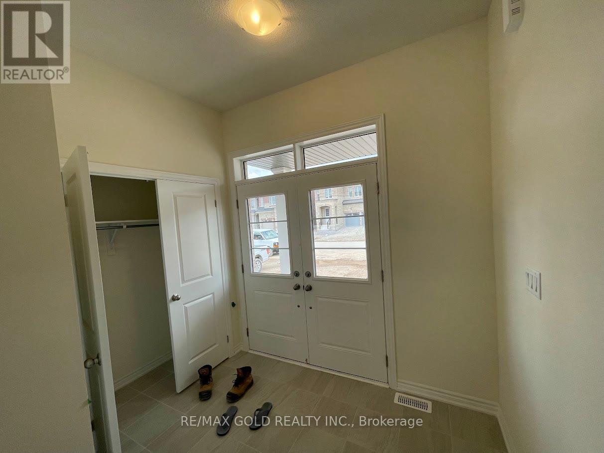 369 Valleyway Drive, Brampton, Ontario  L6X 0N9 - Photo 6 - W12696782