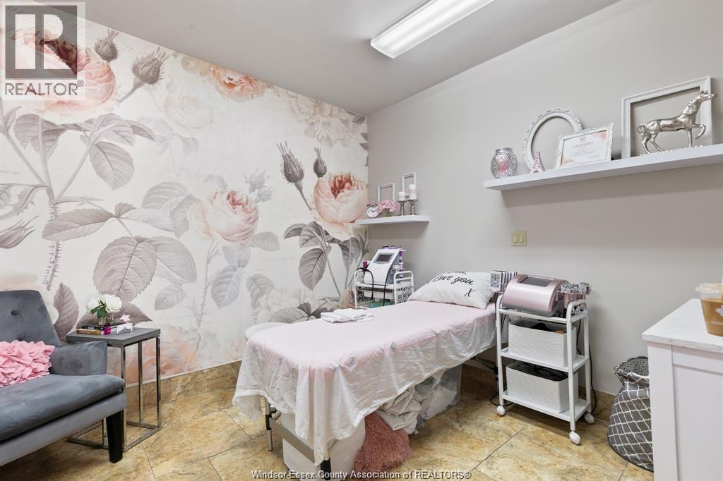 1101 Erie Street East, Windsor, Ontario  N9A 3Z4 - Photo 11 - 26001031