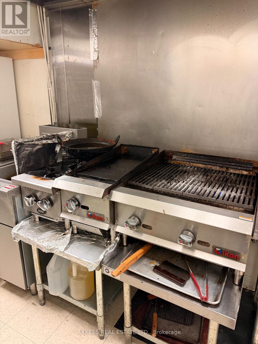 16 - 5225 Orbitor Drive, Mississauga, Ontario  L4W 4Y8 - Photo 5 - W12692298