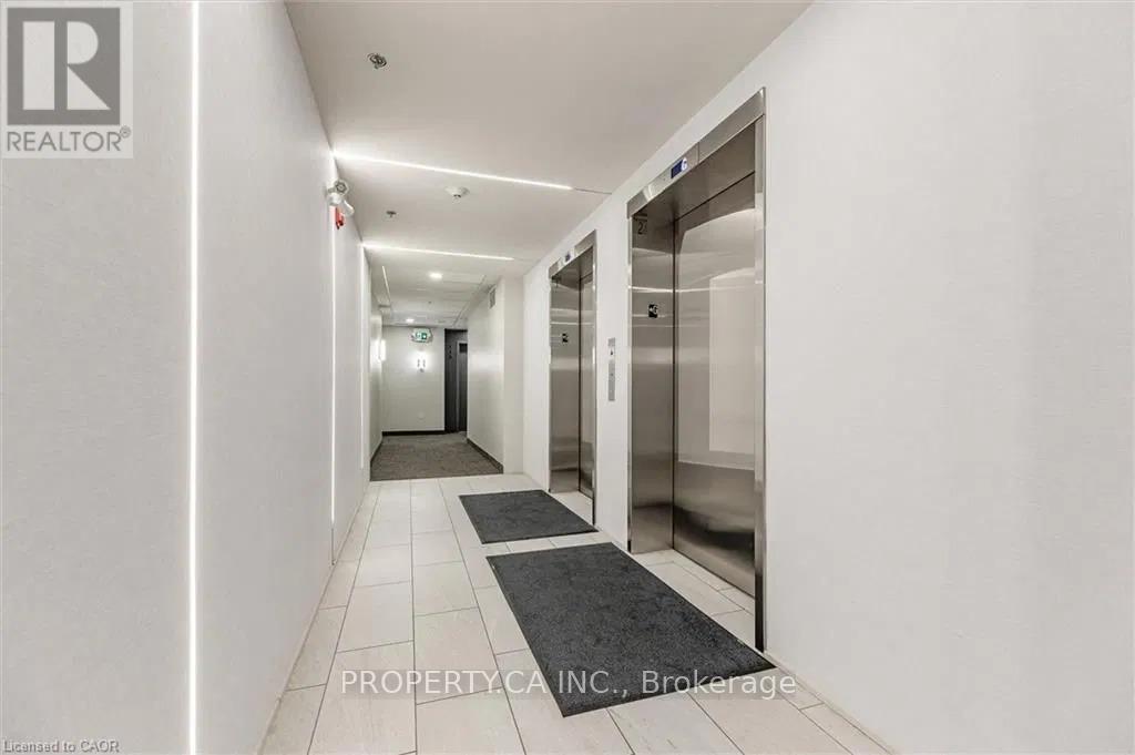 212 - 110 Fergus Avenue, Kitchener, Ontario  N2A 0K9 - Photo 4 - X12696582