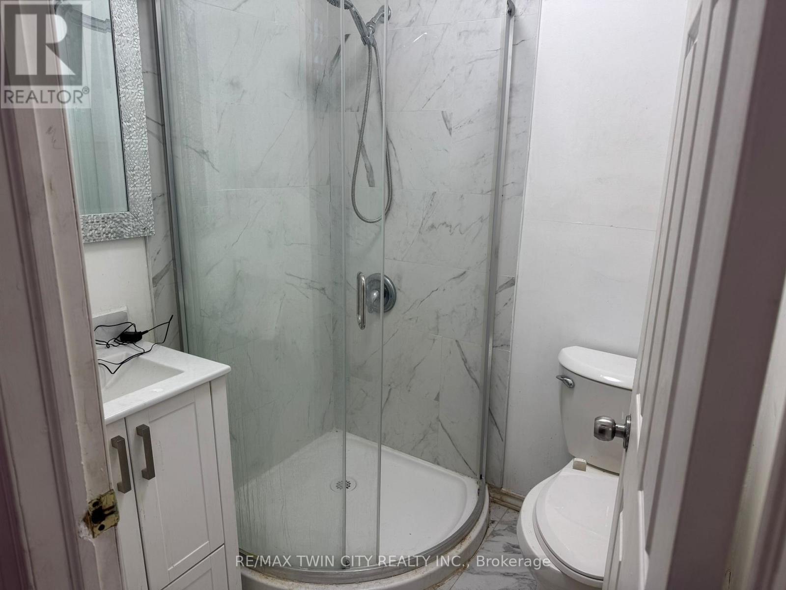 23 Westchester Drive, Kitchener, Ontario  N2B 3T1 - Photo 16 - X12696682