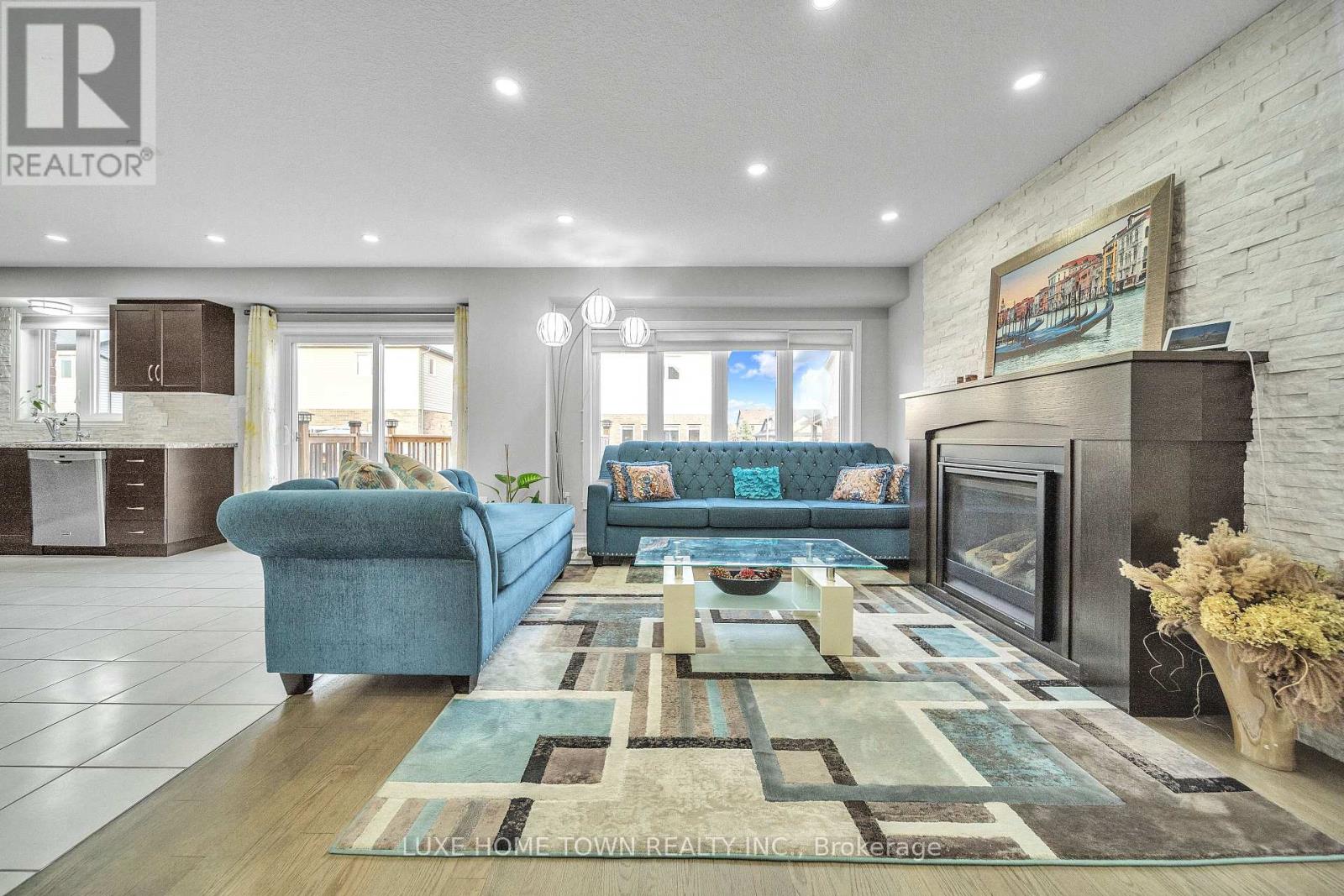 52 Riley Crescent, Centre Wellington, Ontario  N1M 0C2 - Photo 11 - X12696710