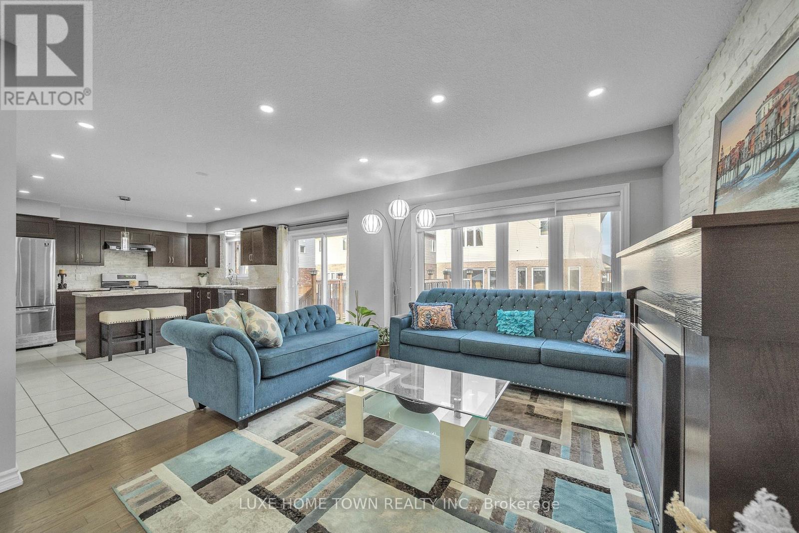 52 Riley Crescent, Centre Wellington, Ontario  N1M 0C2 - Photo 12 - X12696710