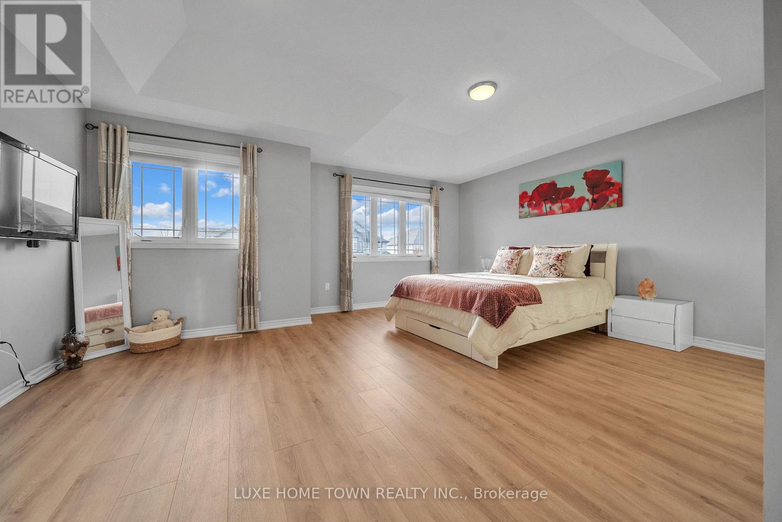 52 Riley Crescent, Centre Wellington, Ontario  N1M 0C2 - Photo 21 - X12696710