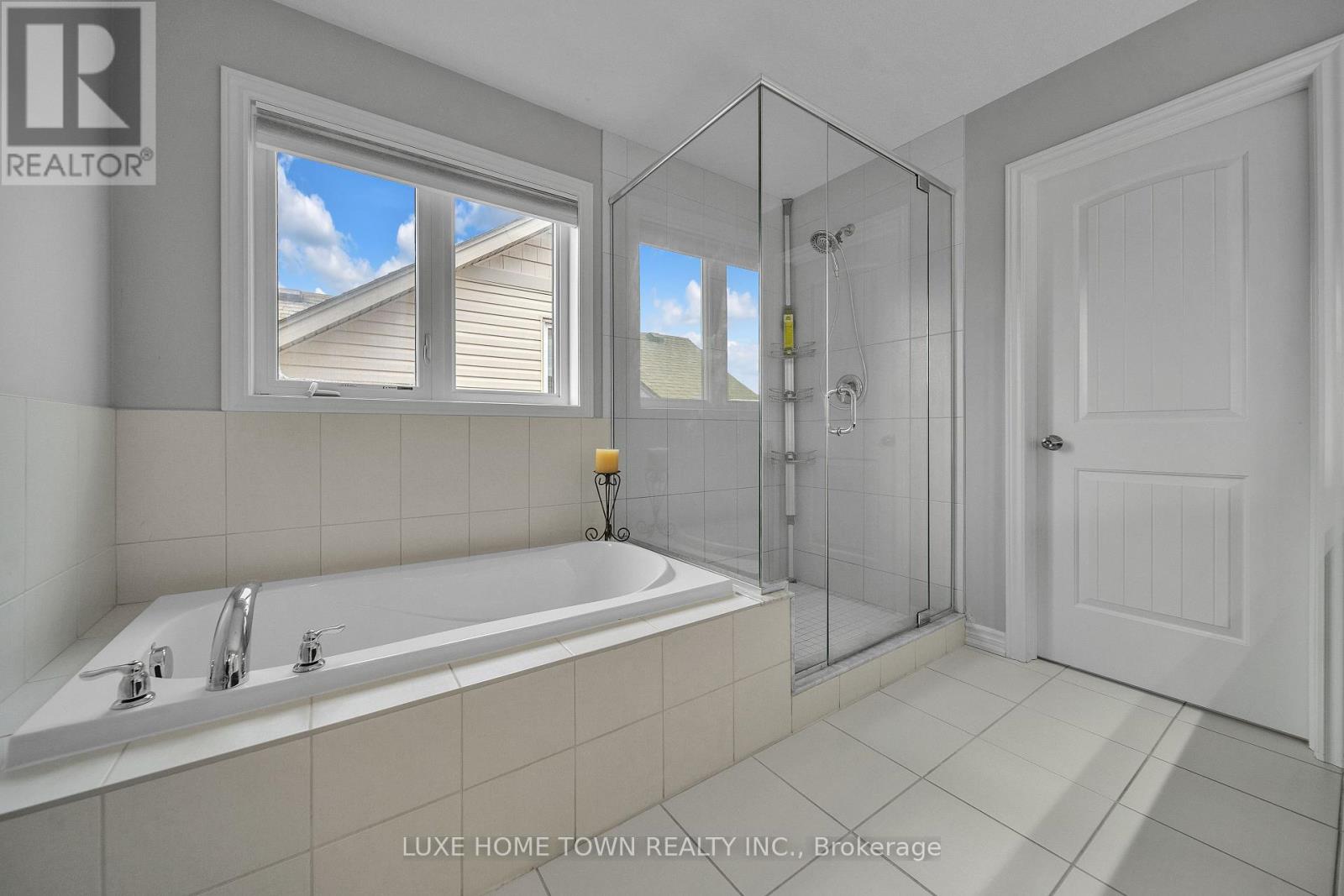 52 Riley Crescent, Centre Wellington, Ontario  N1M 0C2 - Photo 24 - X12696710