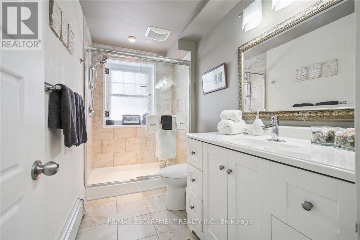 96 Ontario Street, Bracebridge, Ontario  P1L 2A2 - Photo 21 - X12696718