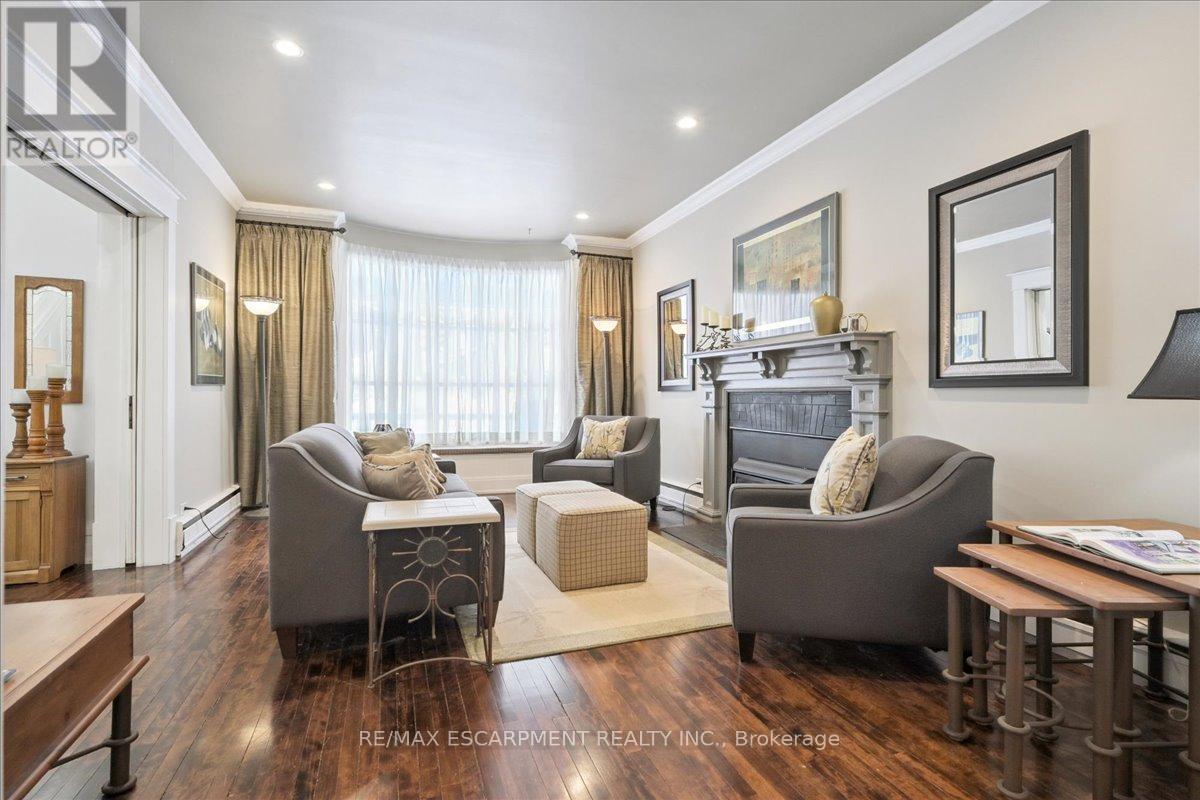 96 Ontario Street, Bracebridge, Ontario  P1L 2A2 - Photo 7 - X12696718