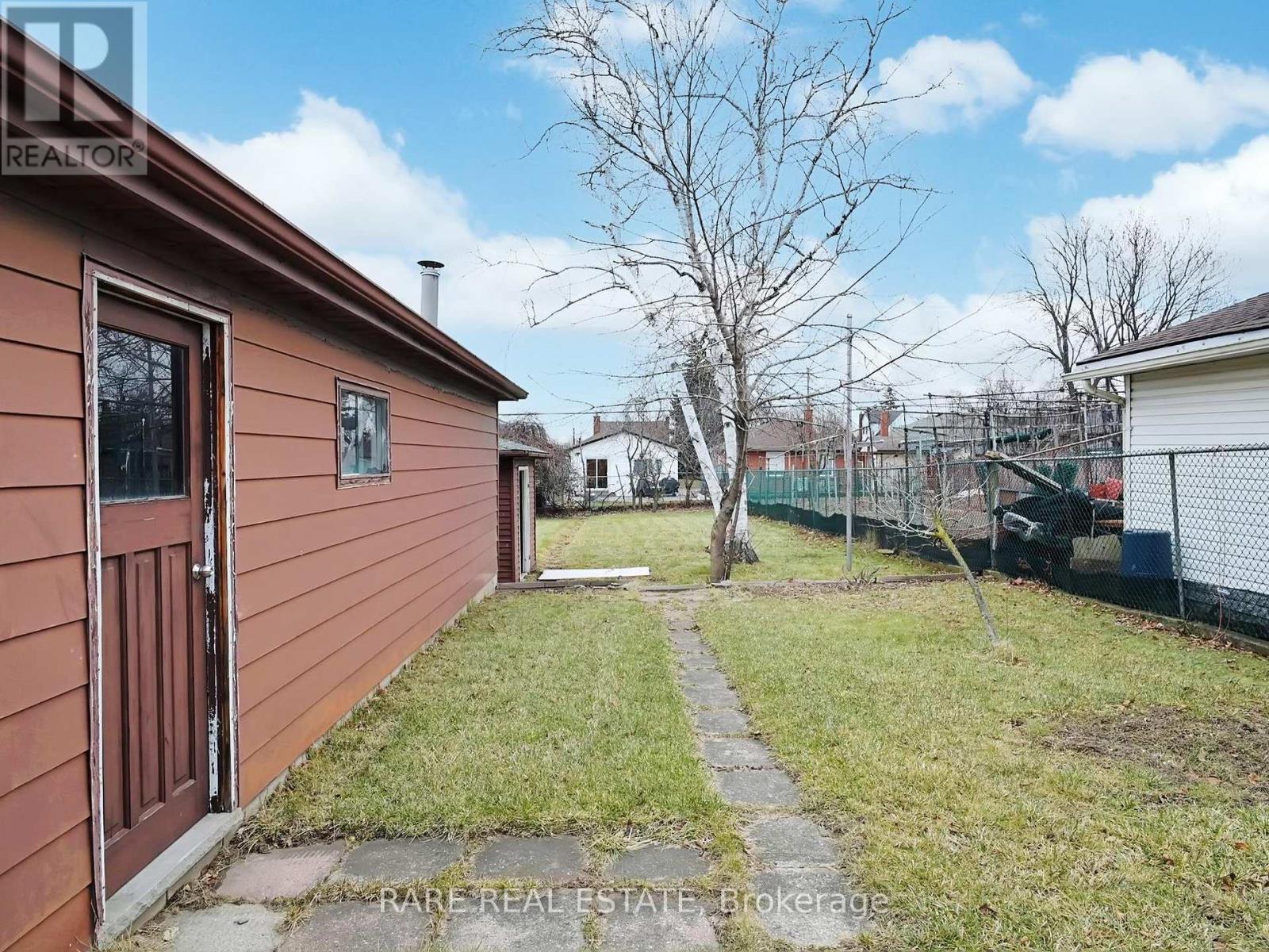 Lower - 359 East 42nd Street, Hamilton, Ontario  L8T 3A6 - Photo 33 - X12696764