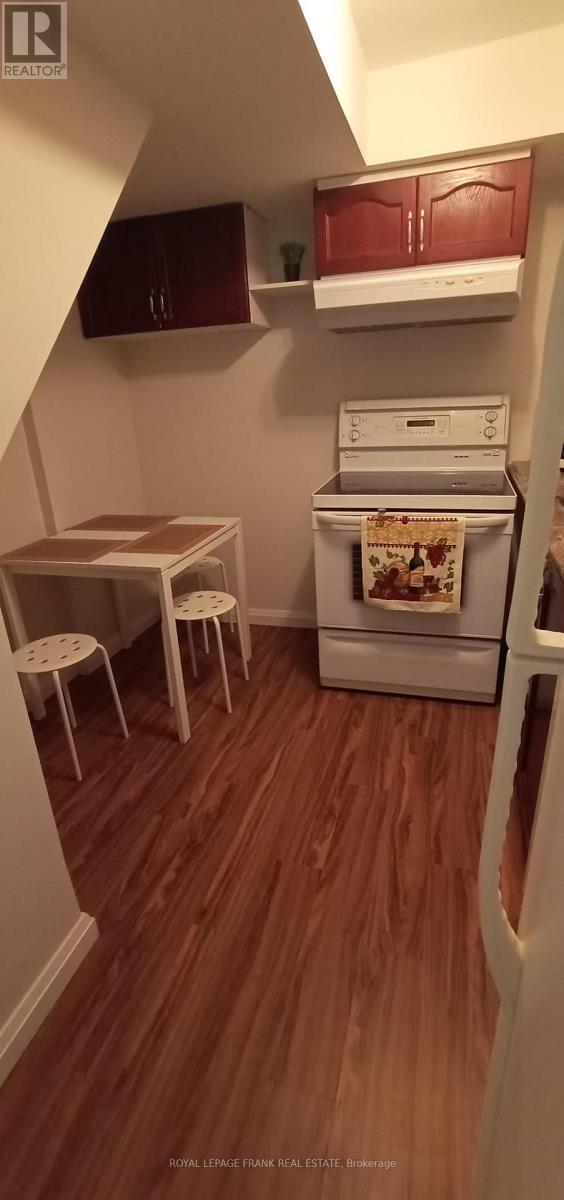 Basement - 926 Walnut Court, Oshawa, Ontario  L1H 2H9 - Photo 7 - E12696844