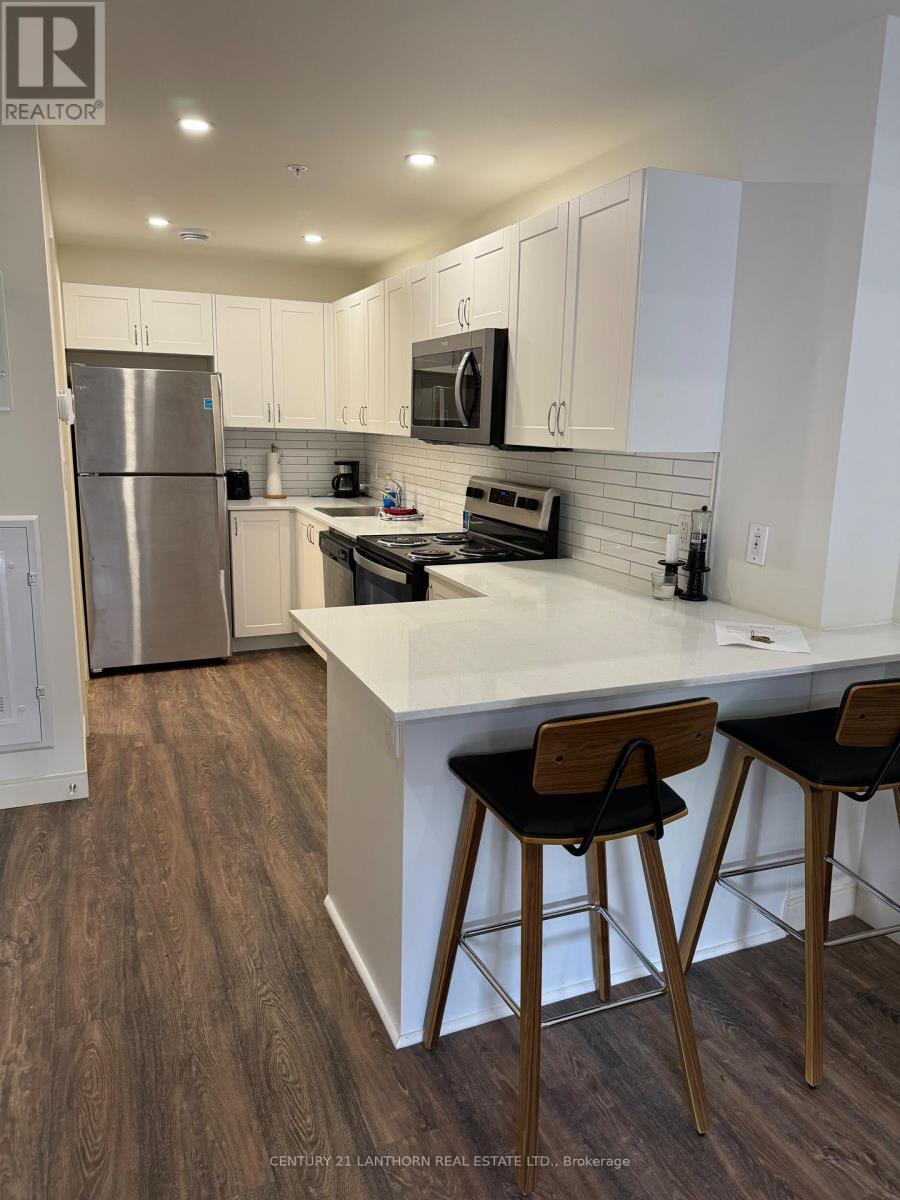 119 - 135 Station Street, Belleville, Ontario  K8N 2S9 - Photo 2 - X12696838