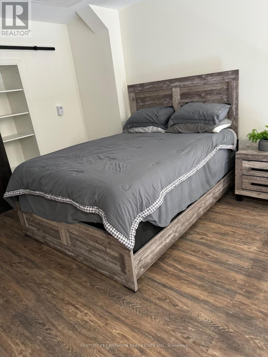 119 - 135 Station Street, Belleville, Ontario  K8N 2S9 - Photo 3 - X12696838