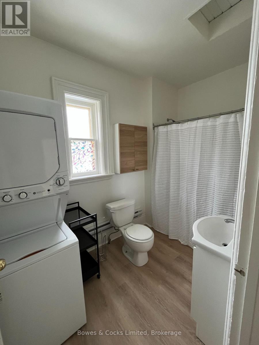 Upper - 275 Rubidge Street, Peterborough, Ontario  K9J 3P1 - Photo 11 - X12696850