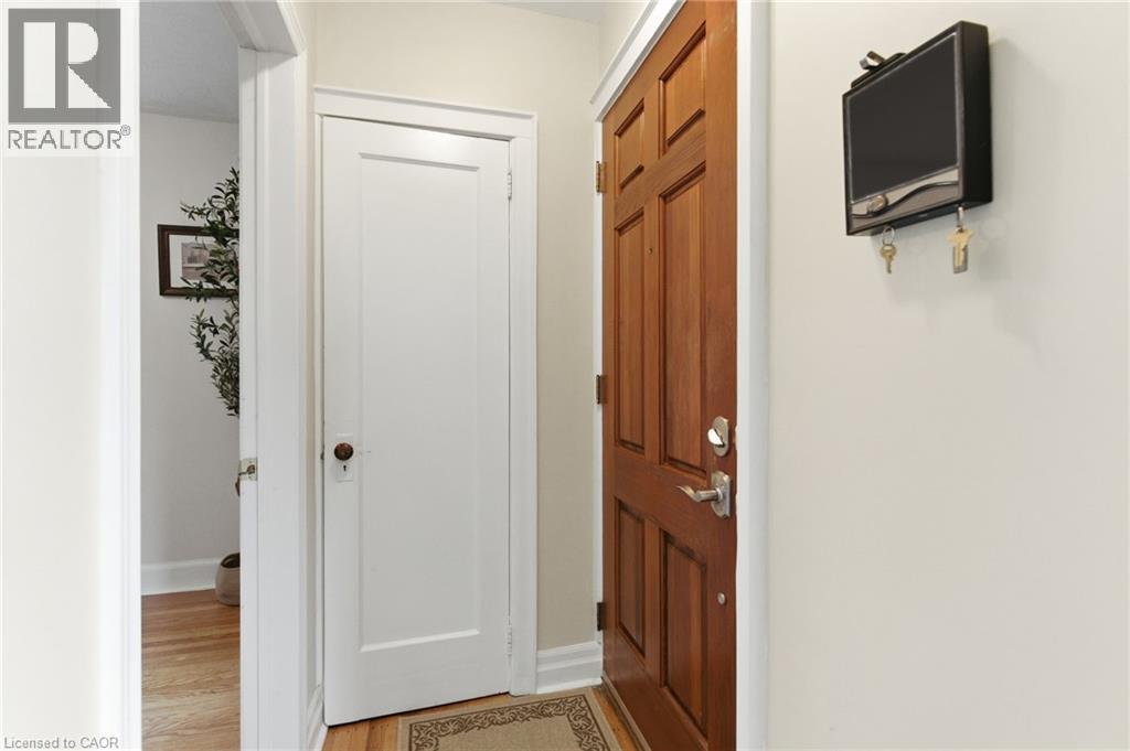 76 East 15th Street, Hamilton, Ontario  L9A 4E9 - Photo 6 - 40786565