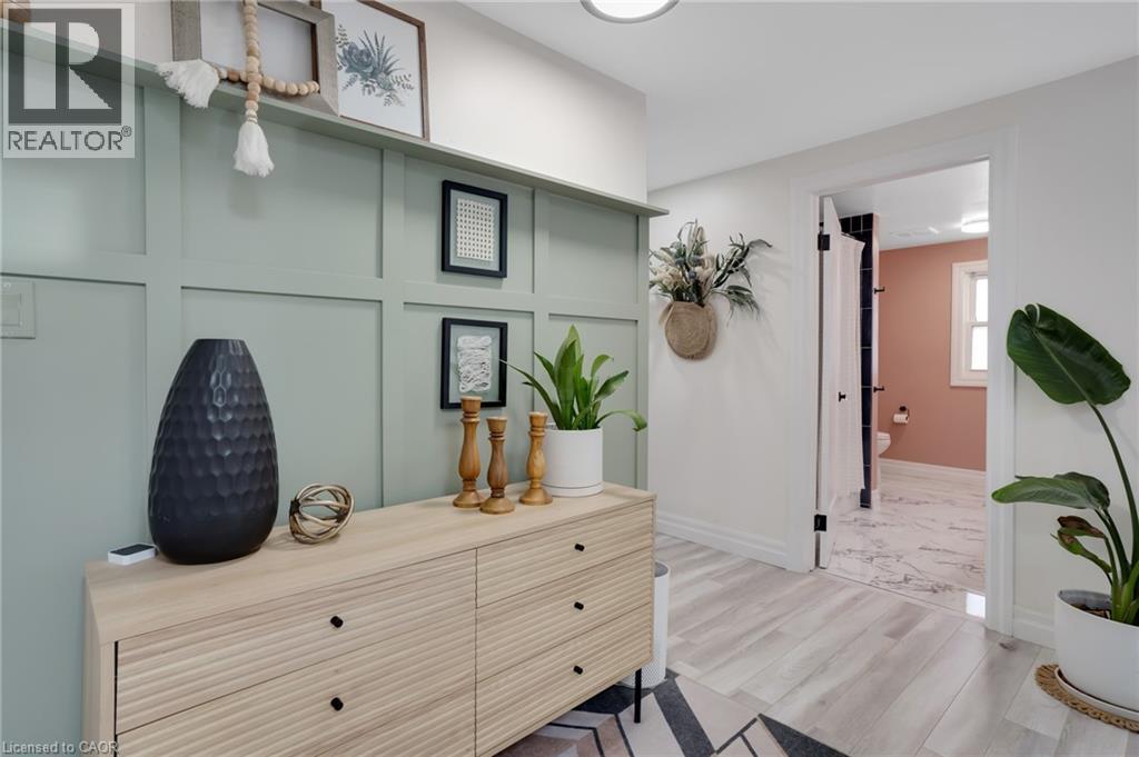 49 Wyandotte Court, Kitchener, Ontario  N2A 3H9 - Photo 21 - 40798451