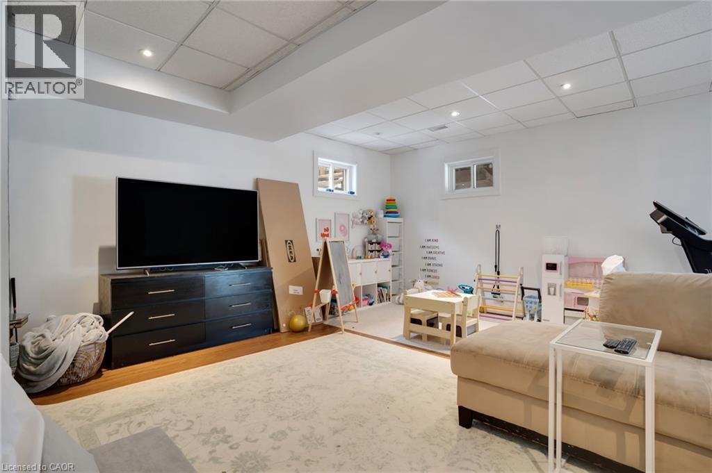 49 Wyandotte Court, Kitchener, Ontario  N2A 3H9 - Photo 33 - 40798451