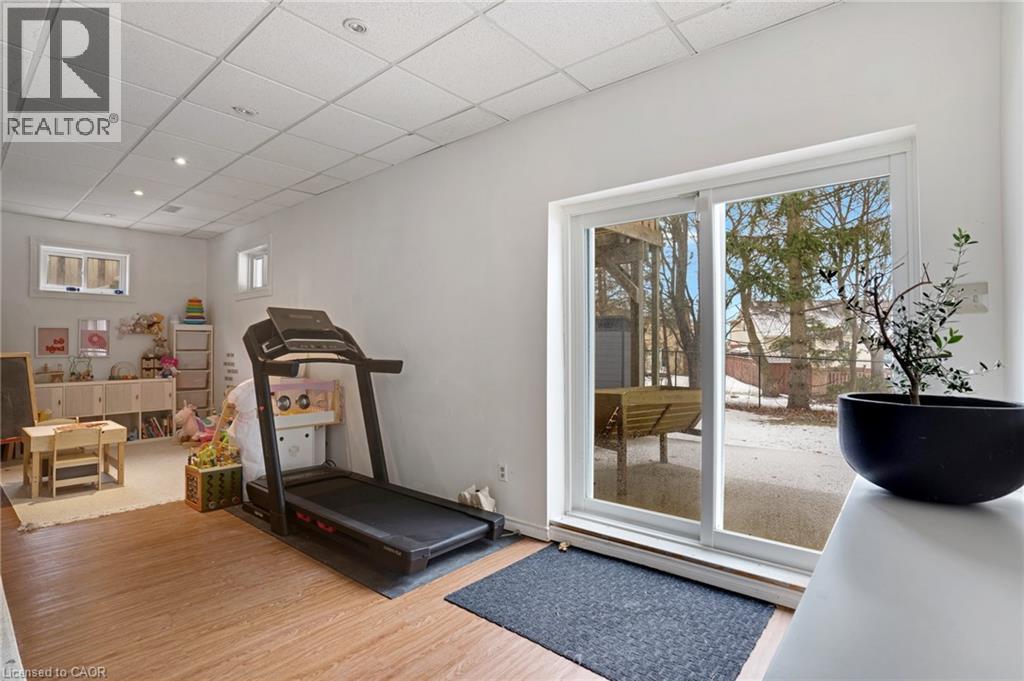 49 Wyandotte Court, Kitchener, Ontario  N2A 3H9 - Photo 29 - 40798451