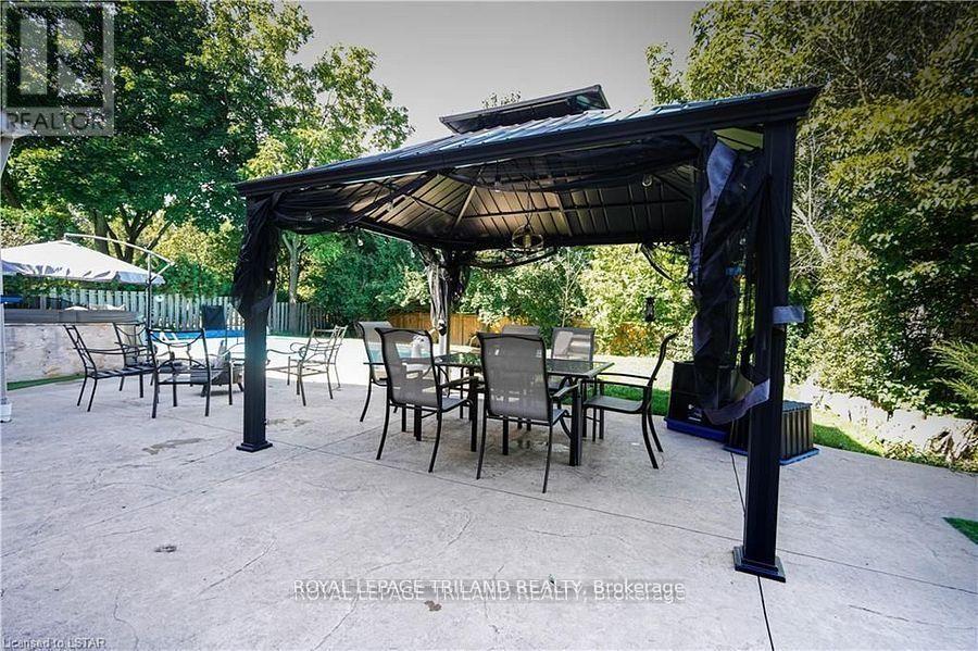 69 Shavian Boulevard, London North, Ontario  N6G 2P4 - Photo 26 - X12696884