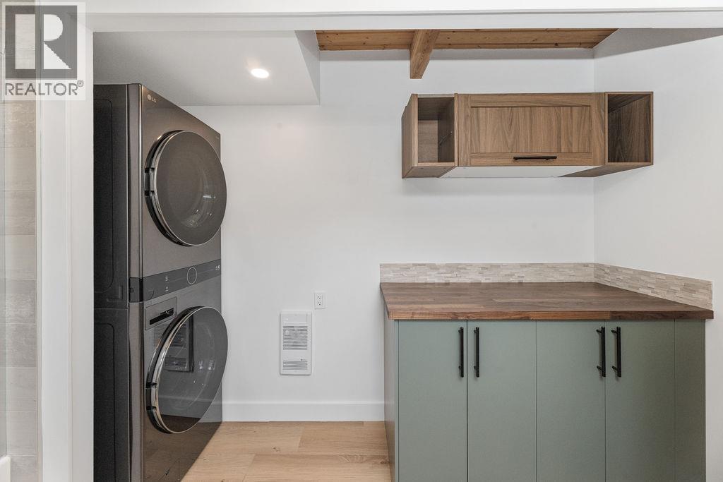 6176 Gale Avenue, Sechelt, British Columbia V7Z 0L5 - Photo 11 - R3079561