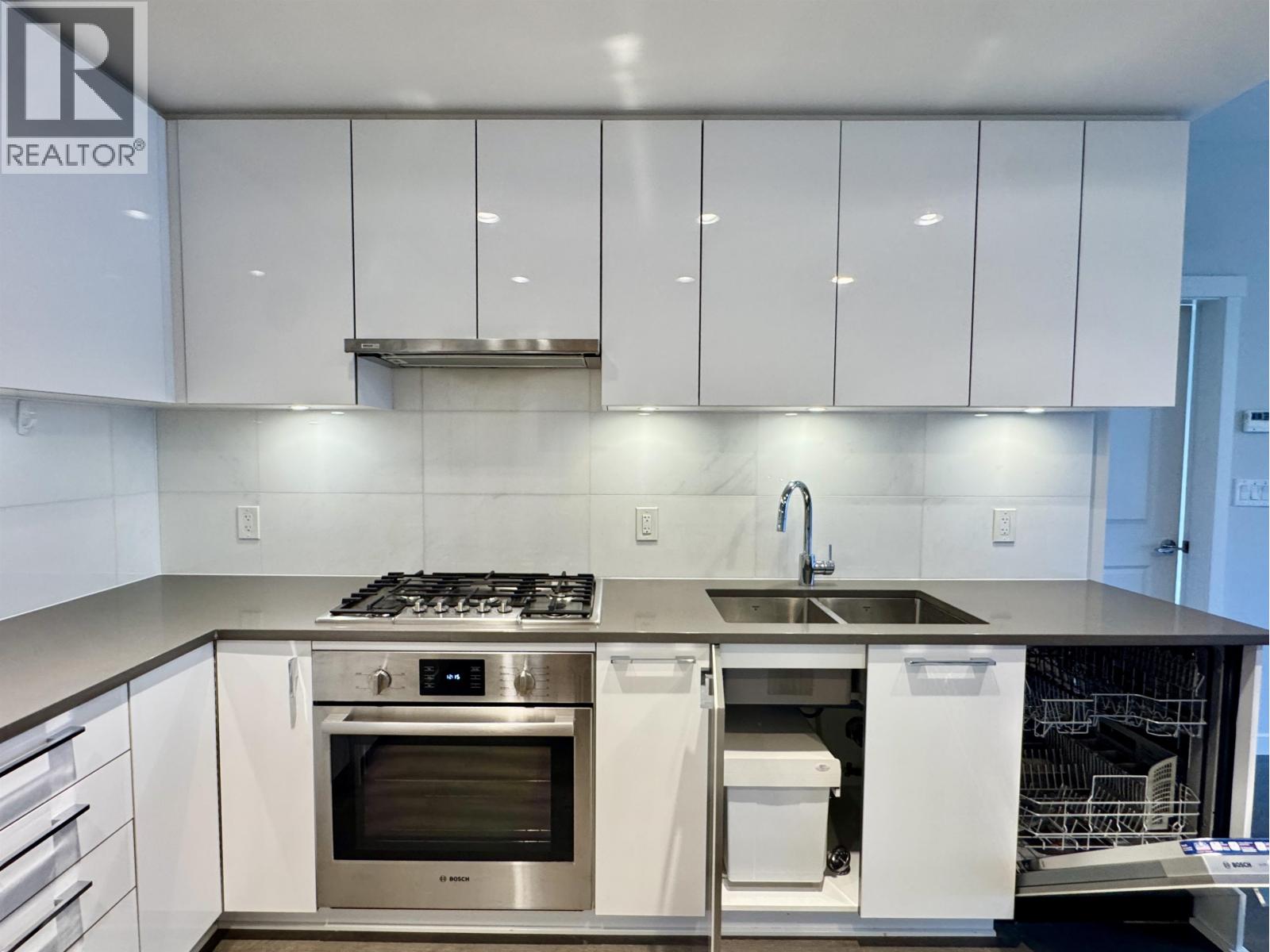 704 3487 Binning Road, Vancouver, British Columbia  V6S 0K8 - Photo 2 - R3079610