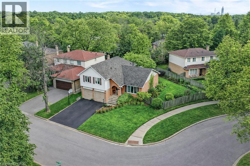 1296 Griffith Place, Oakville, Ontario  L6H 2V8 - Photo 2 - 40797765