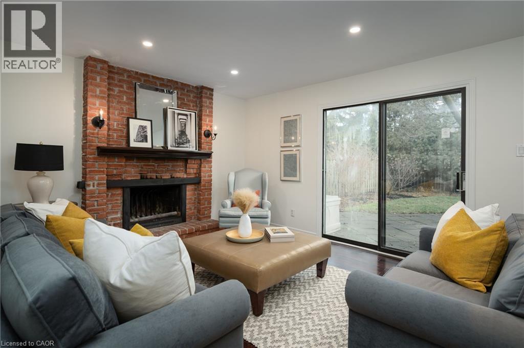 1296 Griffith Place, Oakville, Ontario  L6H 2V8 - Photo 15 - 40797765