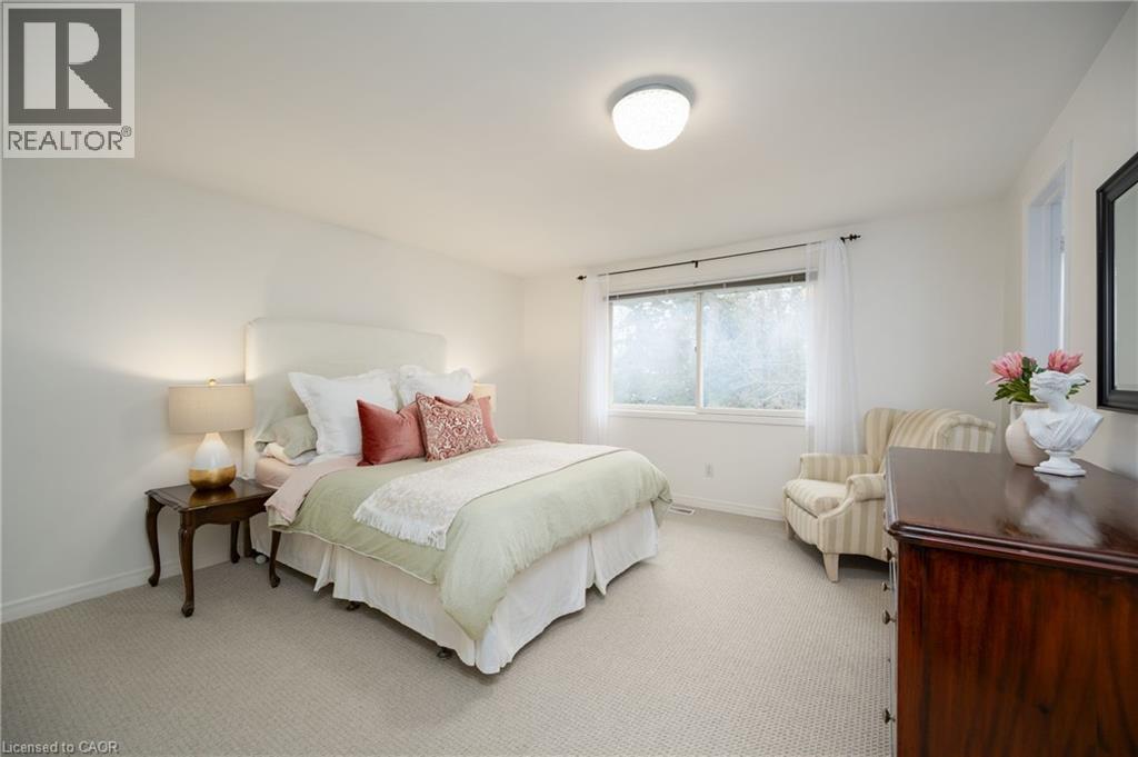 1296 Griffith Place, Oakville, Ontario  L6H 2V8 - Photo 19 - 40797765