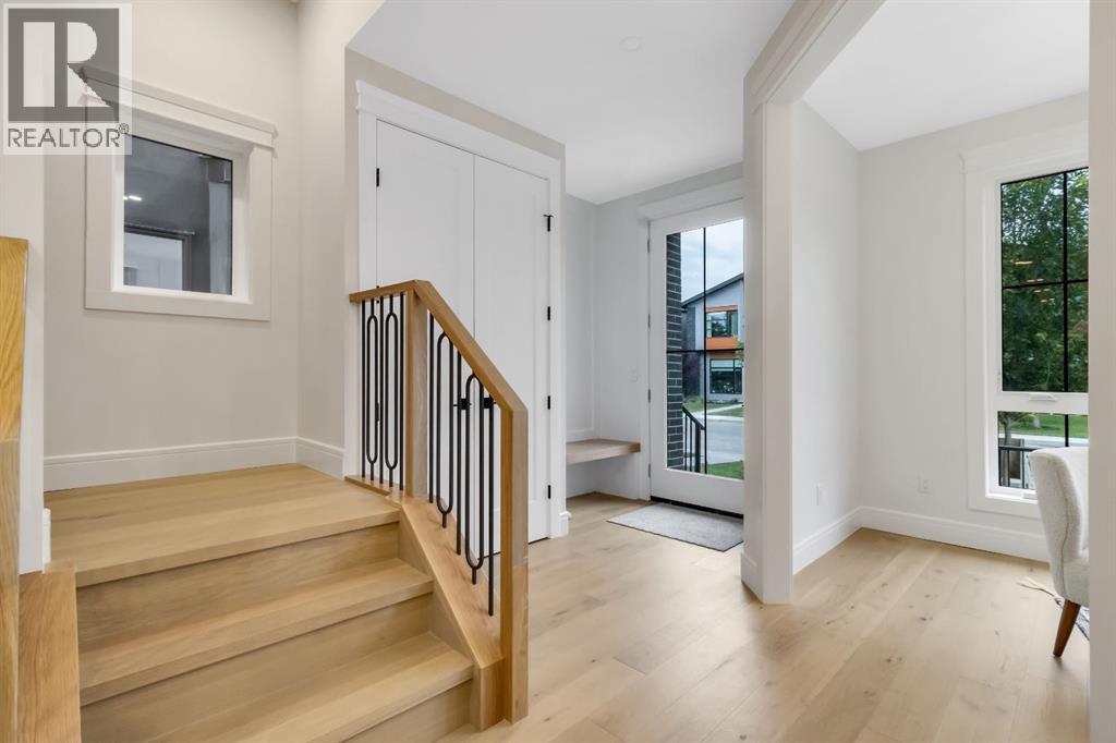 2118 Victoria Crescent Nw, Calgary, Alberta  T2M 4E3 - Photo 2 - A2278369