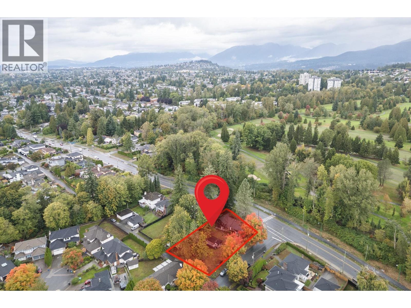 7492 BROADWAY, Burnaby, British Columbia