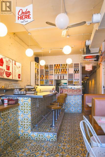 92 Ossington Avenue, Toronto, Ontario  M6J 2Z4 - Photo 2 - C12696820