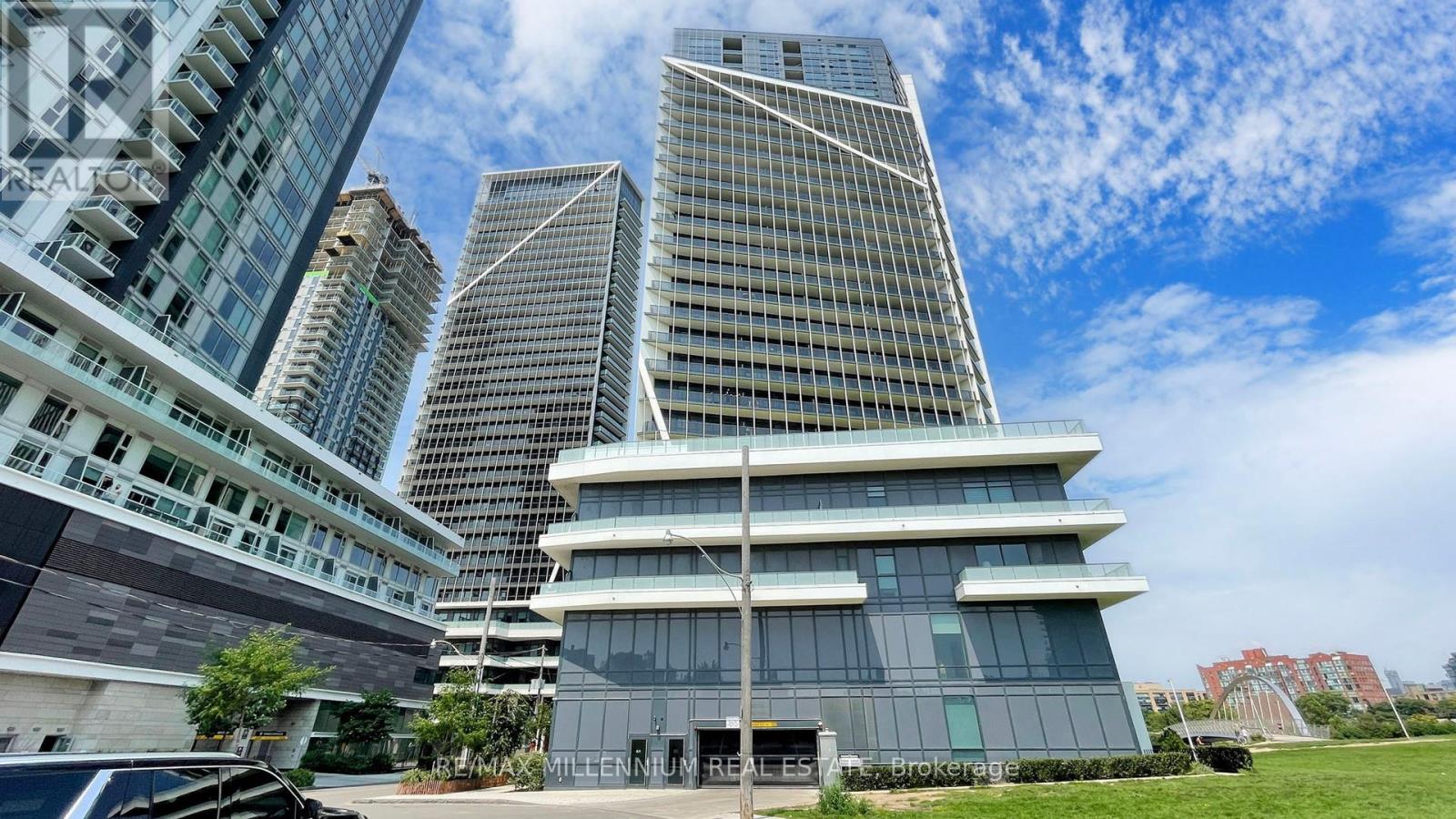 1606 - 30 Ordnance Street, Toronto, Ontario  M6K 0C8 - Photo 1 - C12696900