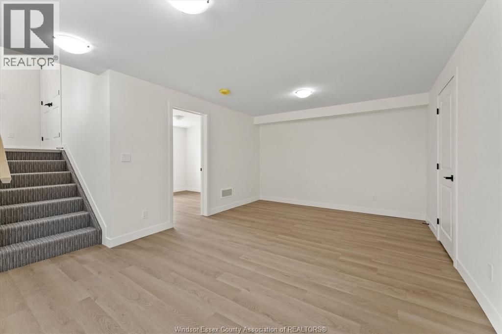 2467-1 Front Road, Lasalle, Ontario  N9J 2C5 - Photo 13 - 26001147