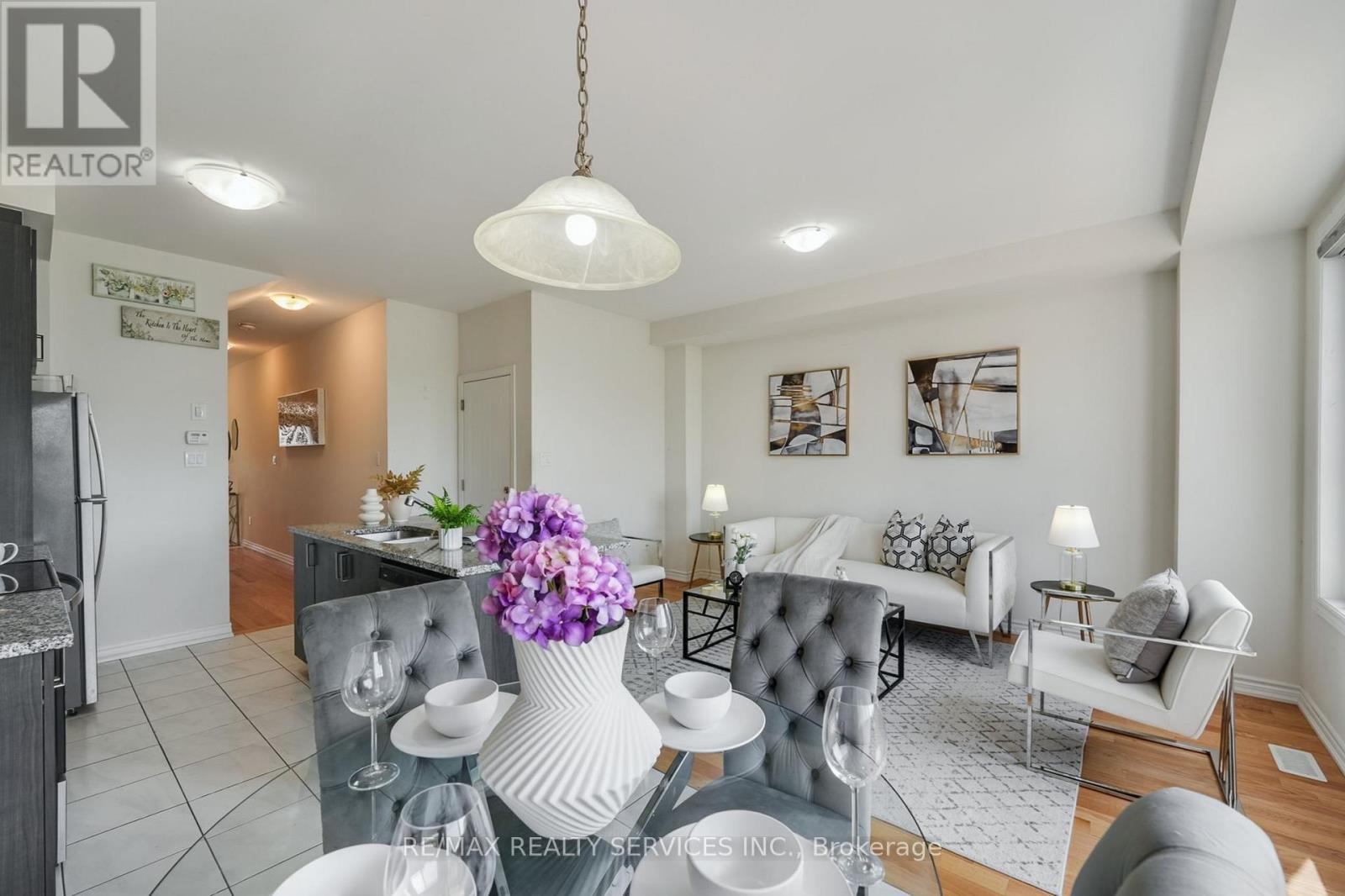 49 Bayardo Drive, Oshawa, Ontario  L1L 0V2 - Photo 12 - E12696896