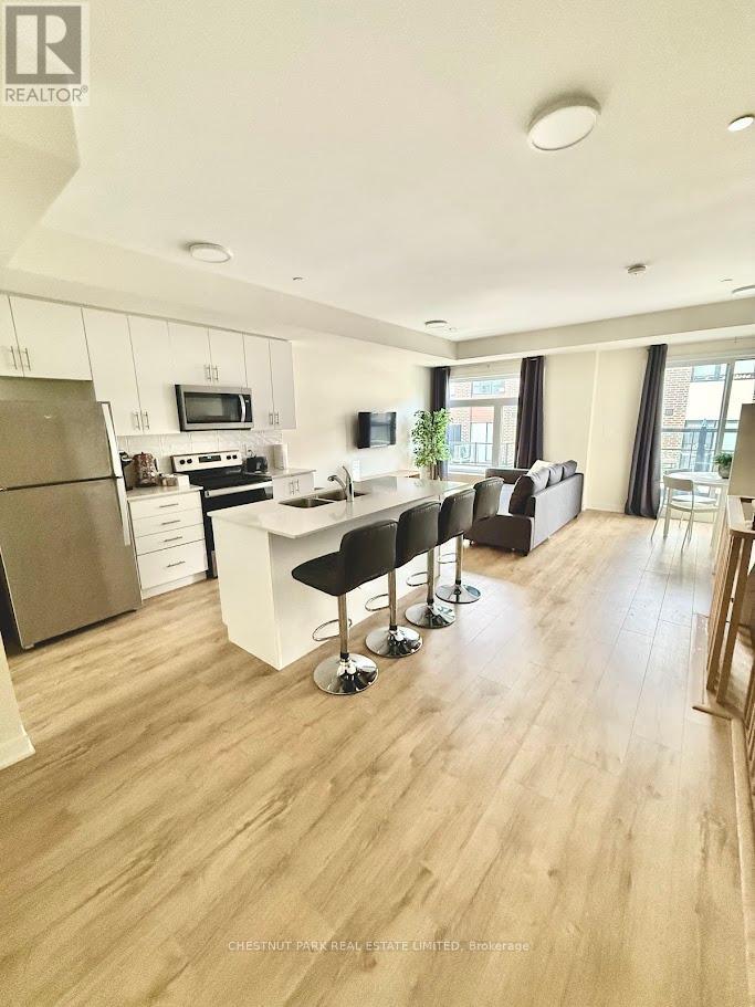 204 - 755 Omega Drive, Pickering, Ontario  L1V 0H1 - Photo 2 - E12696910