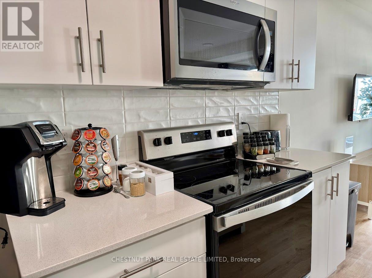 204 - 755 Omega Drive, Pickering, Ontario  L1V 0H1 - Photo 5 - E12696910