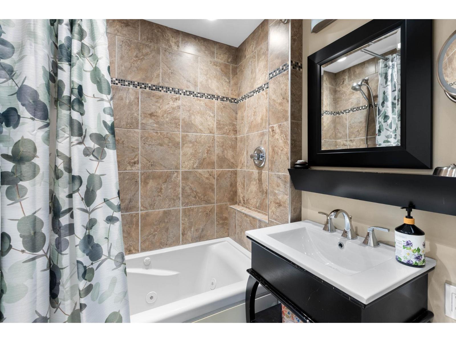 19691 49 Avenue, Langley, British Columbia  V3A 3R2 - Photo 14 - R3079591